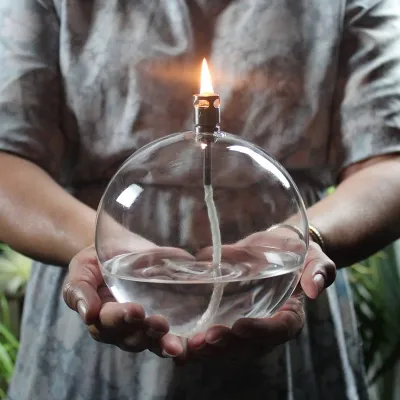Botellas de vidrio para lámparas de aceite