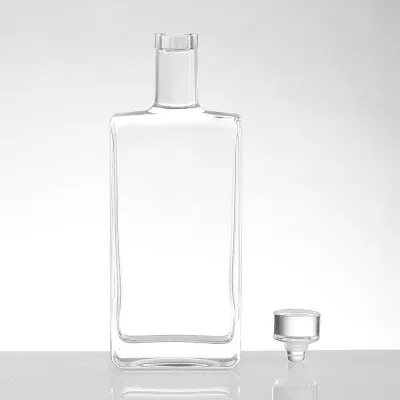 Botellas de vidrio cuadradas para bebidas espirituosas (250ml / 500ml / 750ml)
