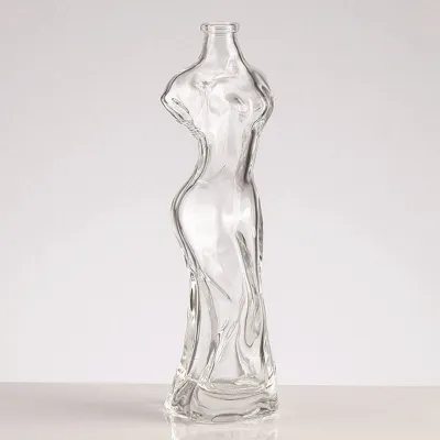 Botellas de vidrio para bebidas espirituosas con forma de figura femenina (300ml)