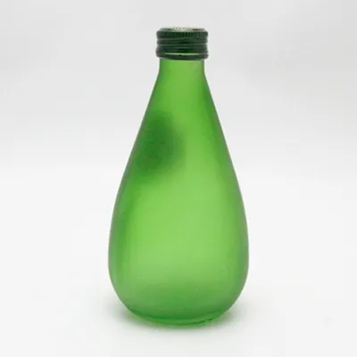 Estilos de botellas de agua de vidrio disponibles
